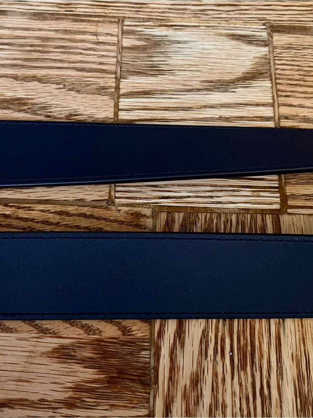 💯 GUCCI Men's Navy Leather Belt with silver  Double-G Logo Accent